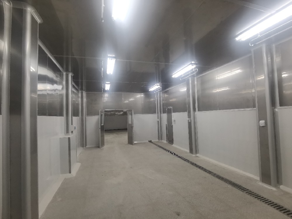 如何選擇合適的空調(diào)系統(tǒng)和空氣凈化設(shè)備，以確保空氣質(zhì)量達(dá)標(biāo)？